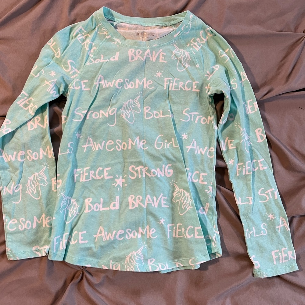 Girls 10 justice long sleeve shirt.
